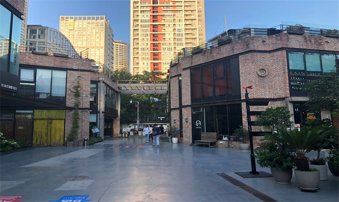 东郎电影创意产业园环境图